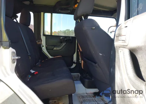 2013 Jeep Wrangler Unlimited Sport из США, поврежденный, VIN 1C4HJWDG0DL564665